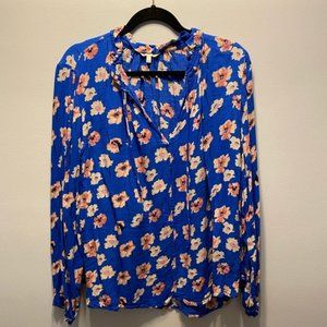 Lucky Brand Medium Blue Floral Vneck Top